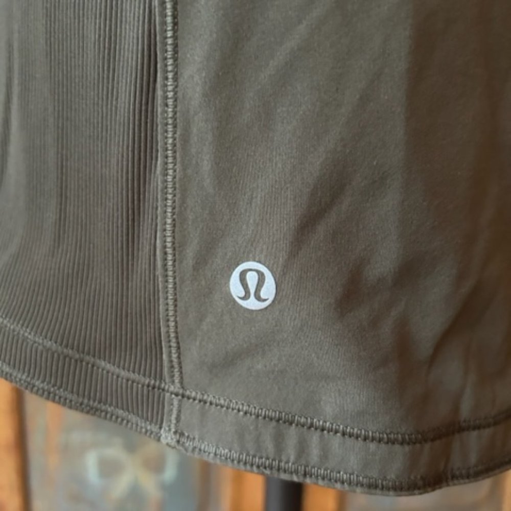 lululemon Ruched Back Jacket - Picture 7 of 13
